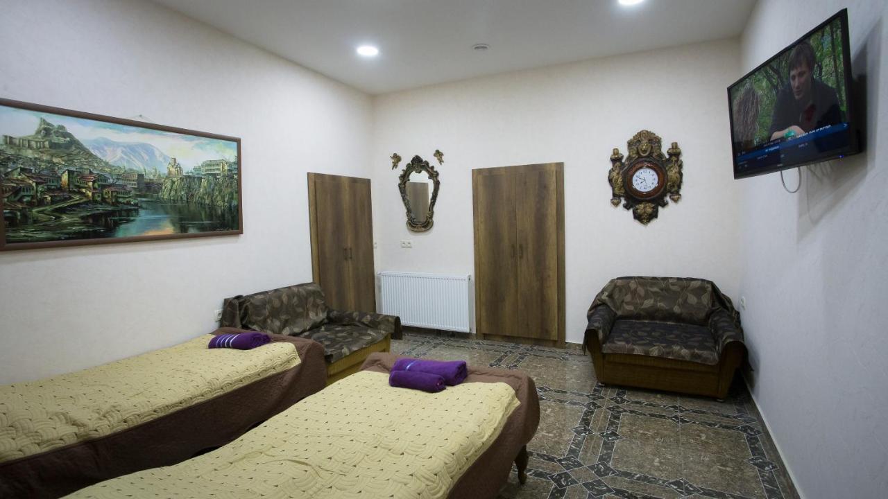 Ferienwohnung G&M Tbilisi Exterior foto